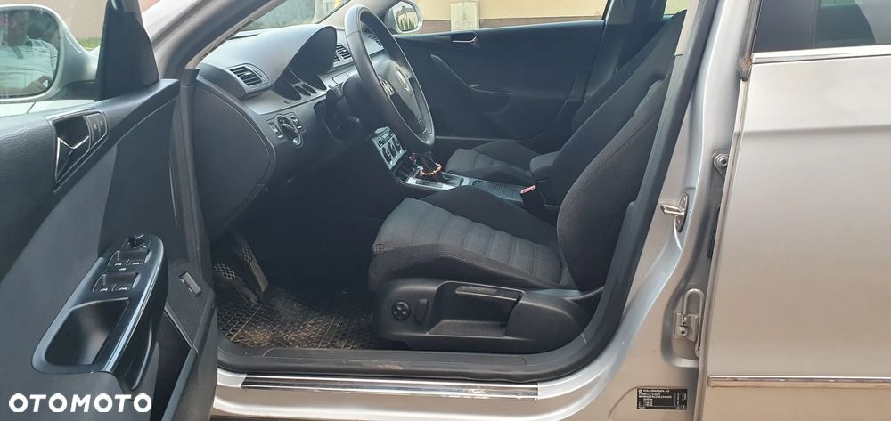 Volkswagen Passat 2.0 TDI DPF Comfortline - 4