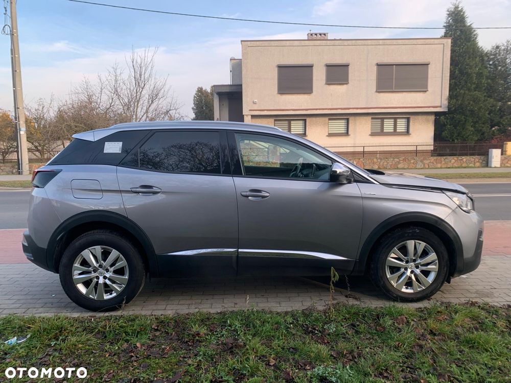 Peugeot 3008 - 3