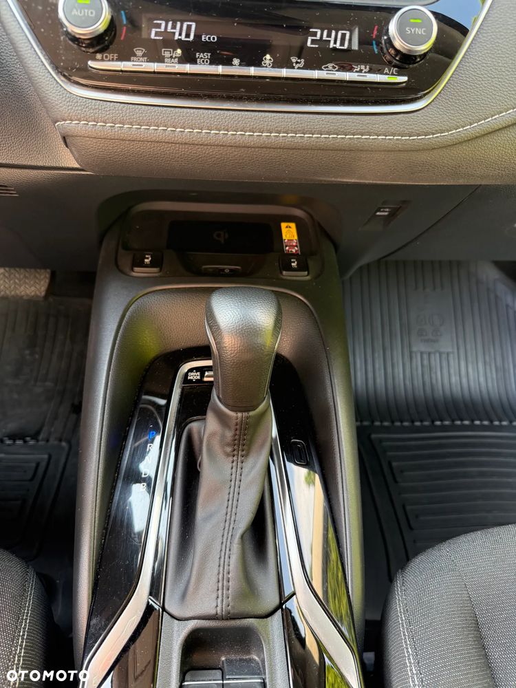Toyota Corolla 1.8 Hybrid Comfort - 15