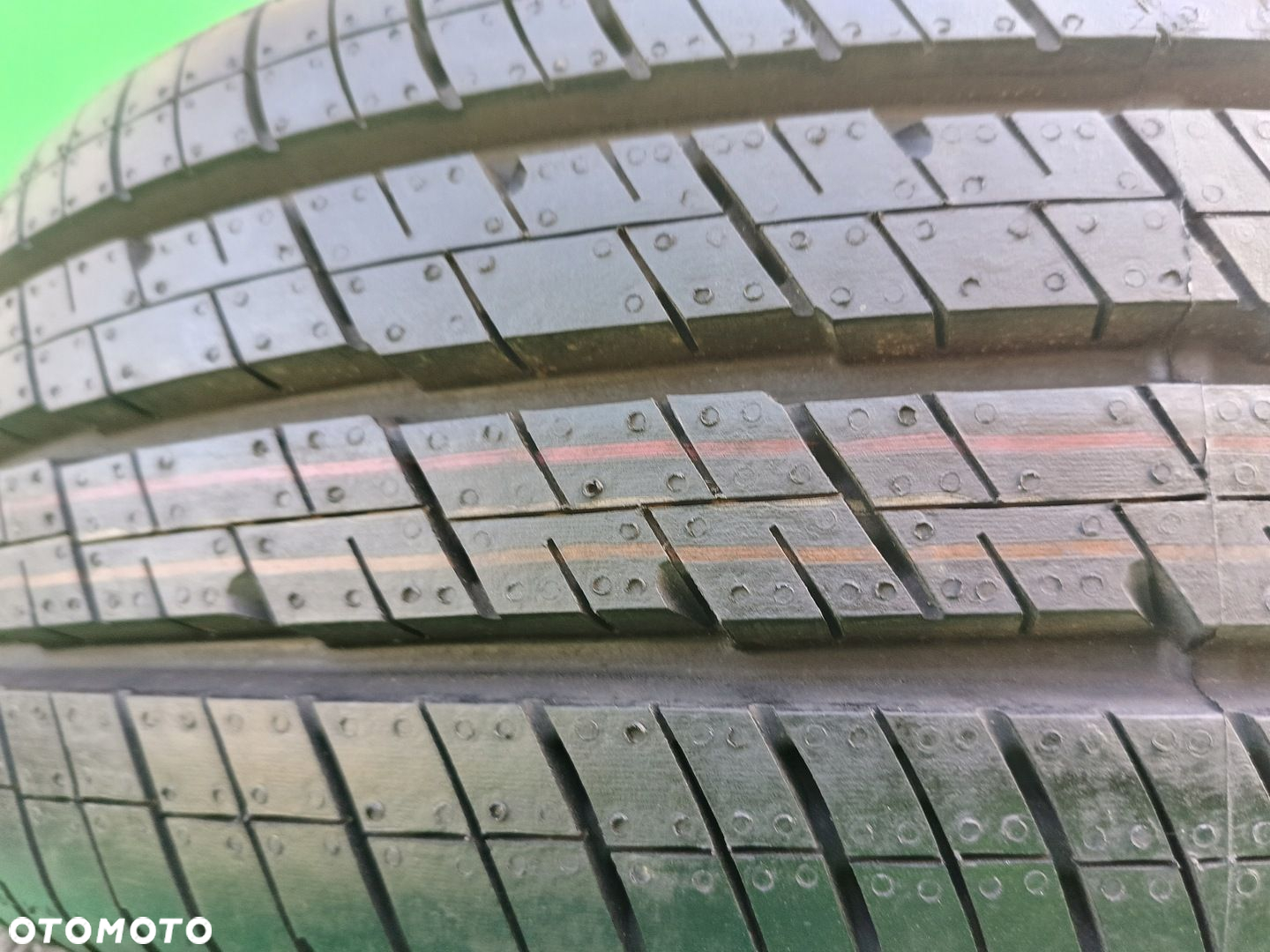 CONTINENTAL VANCO 2 195/65/16 C, 1 szt 10,4 mm - 3