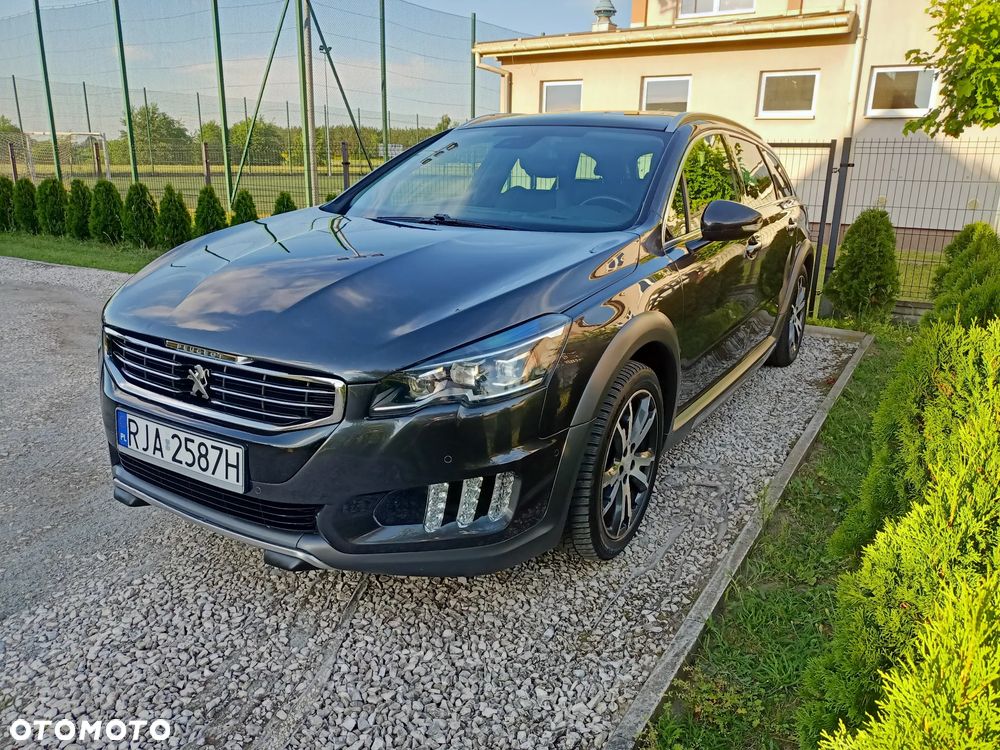 Peugeot 508 RXH Hybrid4 - 2