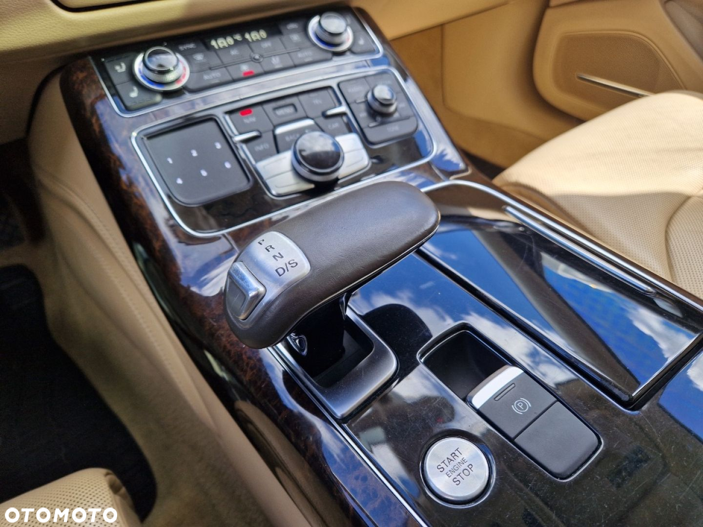 Audi A8 - 16