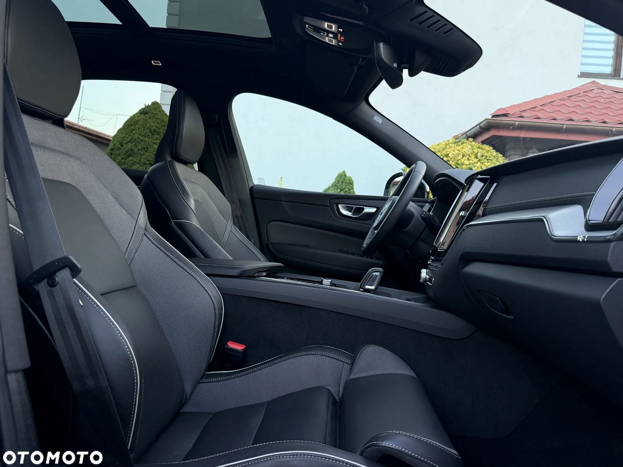 Volvo XC 60 B5 B Geartronic RDesign - 12