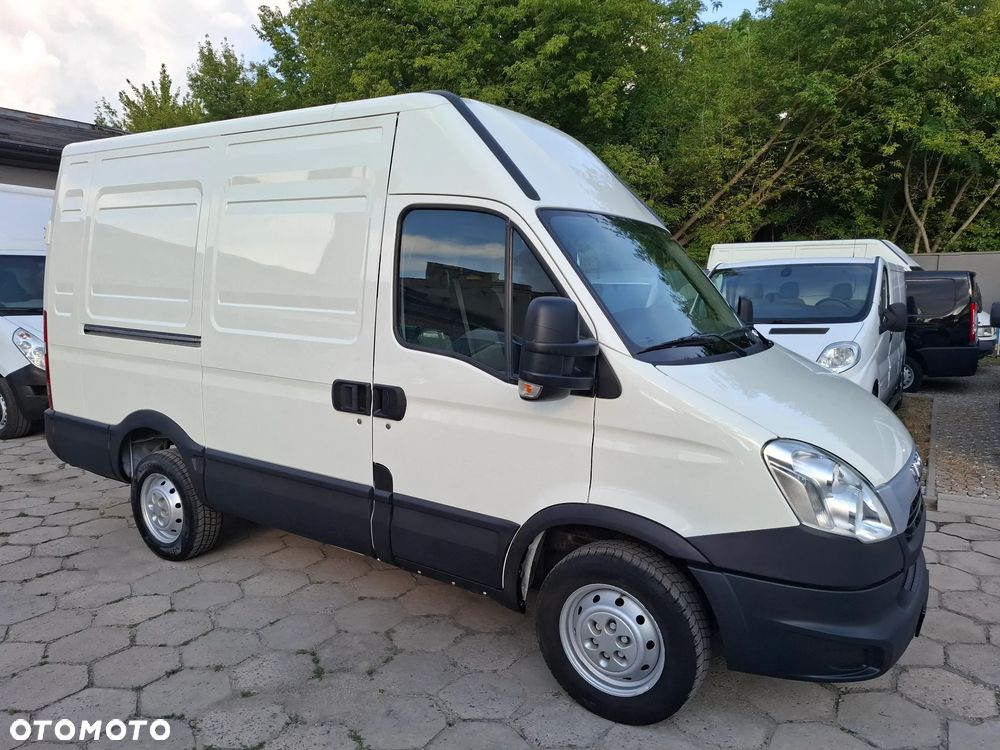 Iveco Daily 35S13 L2H2 ŚREDNIAK Klima HAK 3500KG - 2