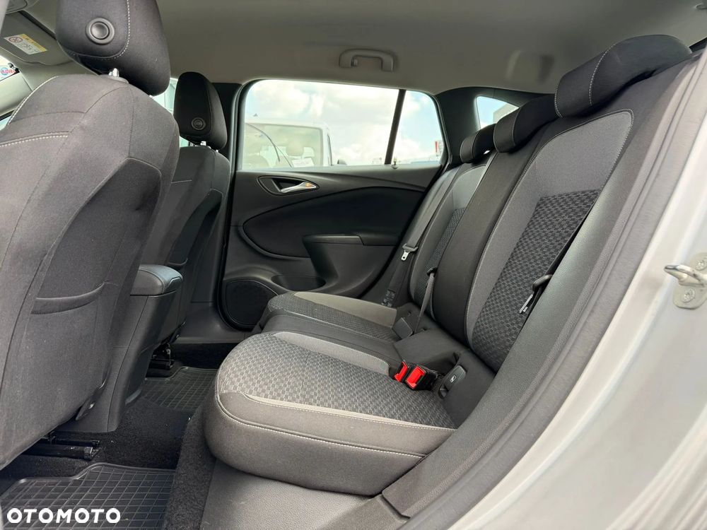 Opel Astra - 12