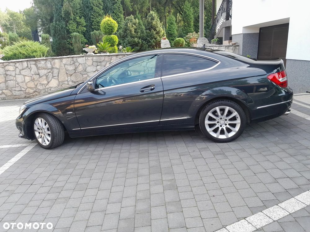 Mercedes-Benz Klasa C 180 Coupe BlueEFFICIENCY - 10