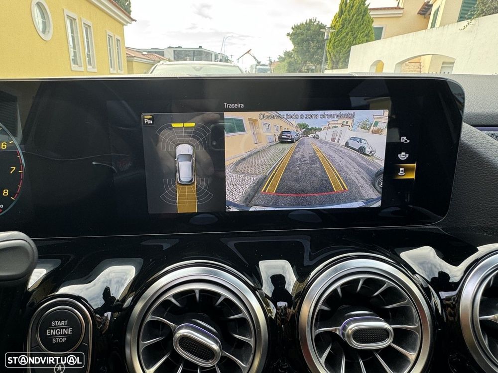 Mercedes-Benz GLA 250 4Matic AMG Line - 34