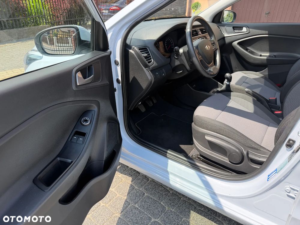 Hyundai i20 1.2 Classic - 9