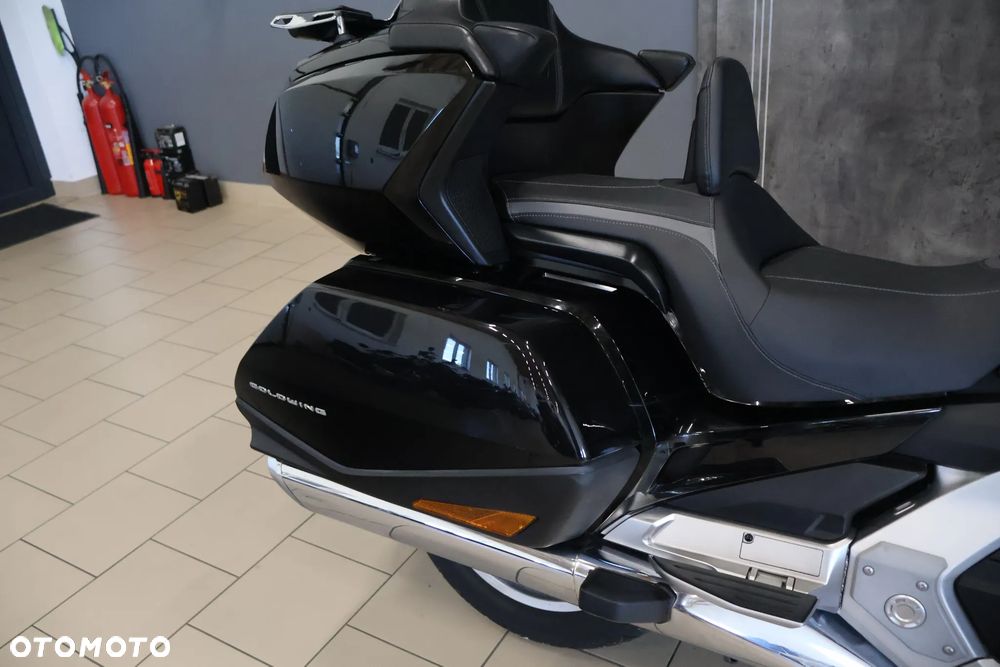Honda GL - 18