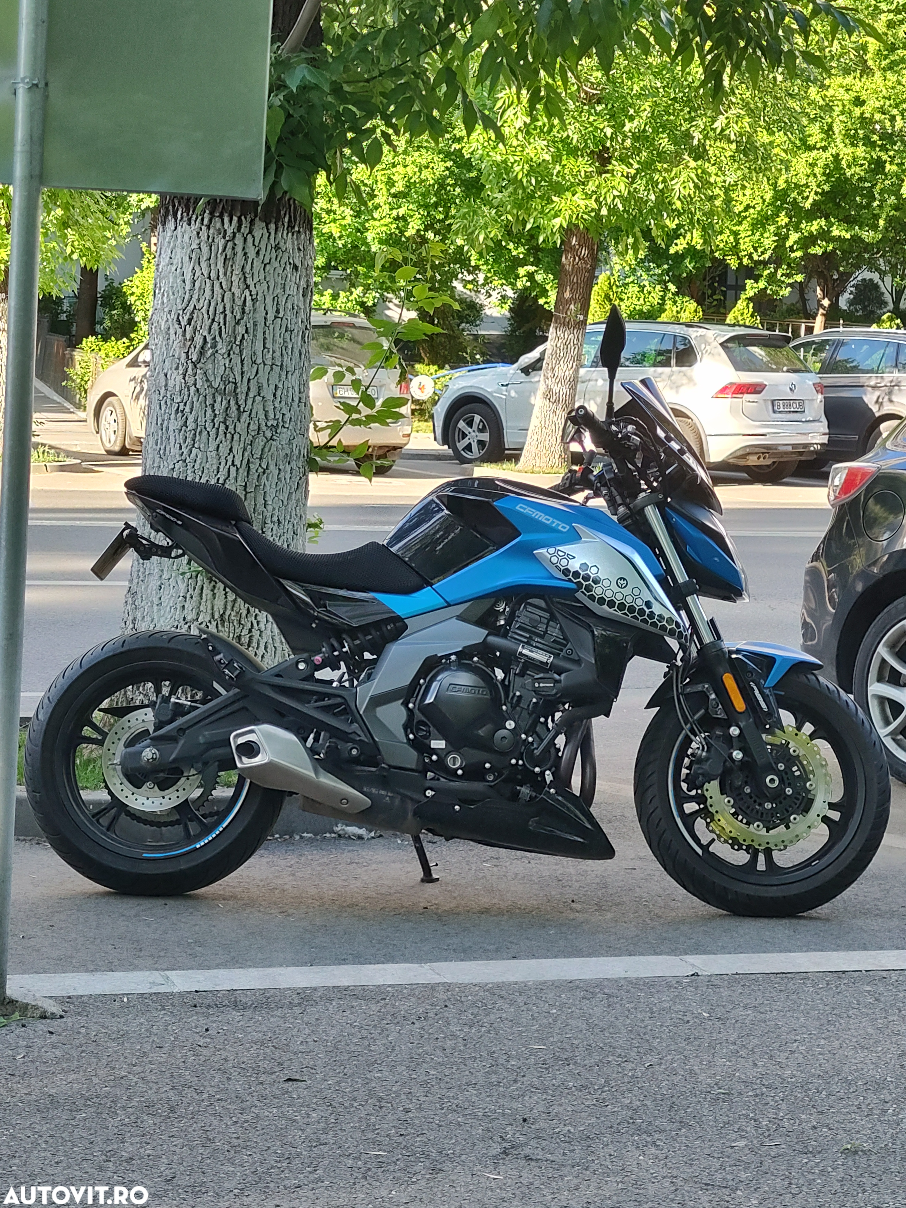 CF Moto 400NK ABS - 15