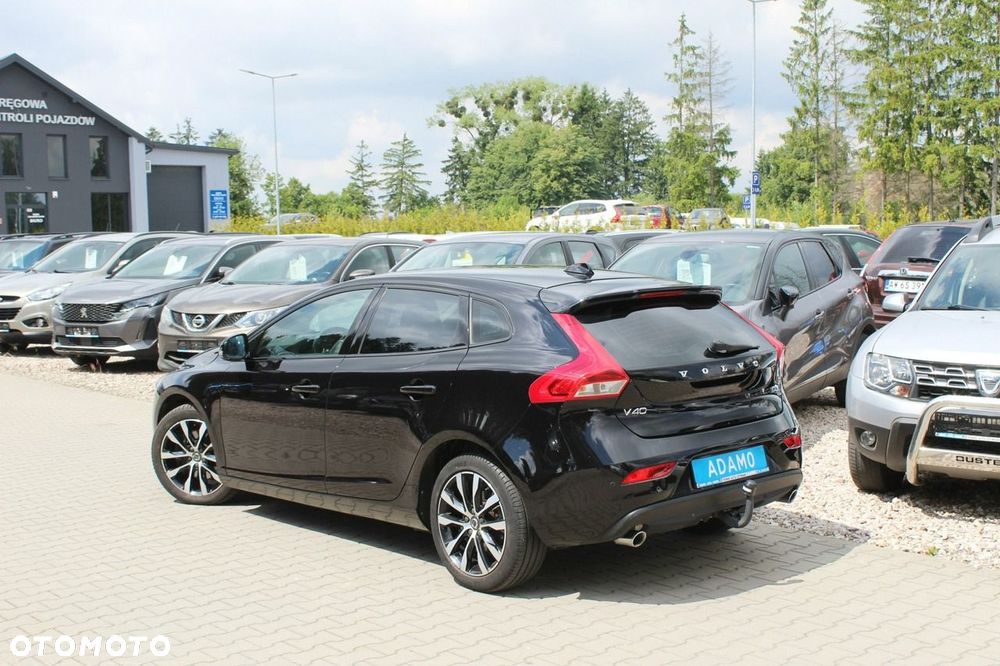 Volvo V40 D3 Geartronic Kinetic - 6