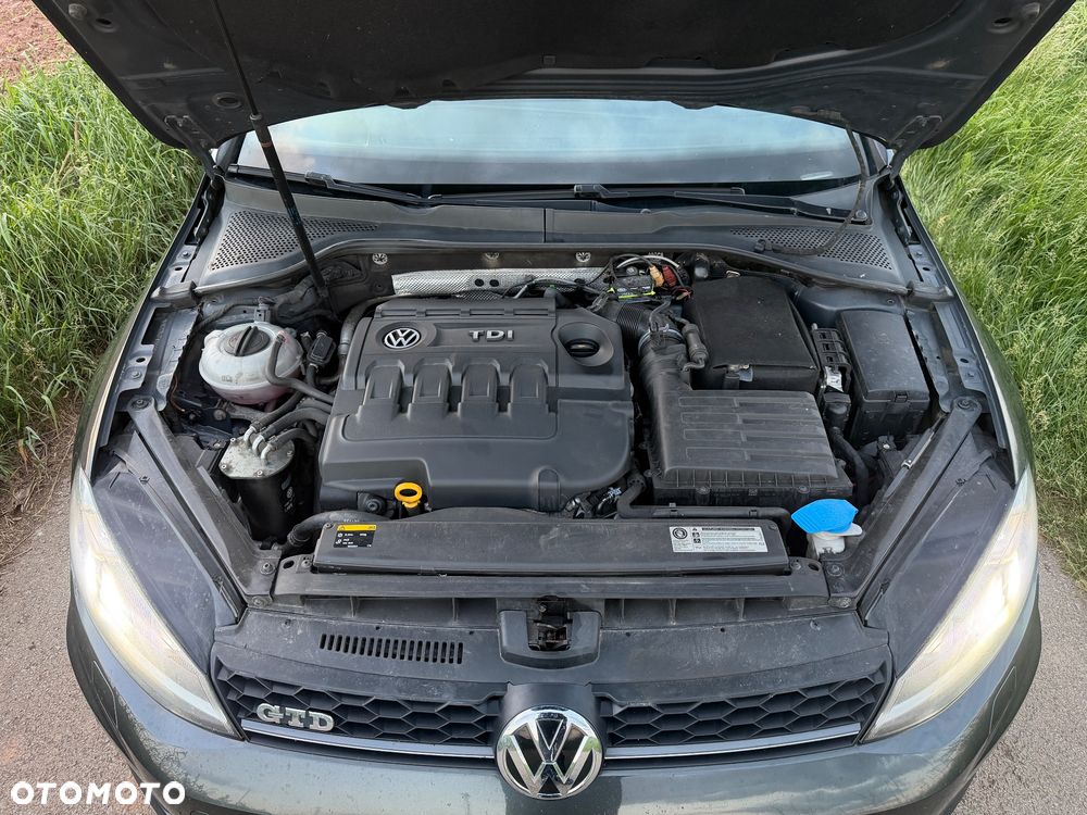 Volkswagen Golf 2.0 TDI BMT GTD DSG - 8