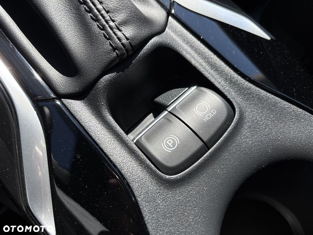 Toyota Corolla 1.8 Hybrid Style - 30