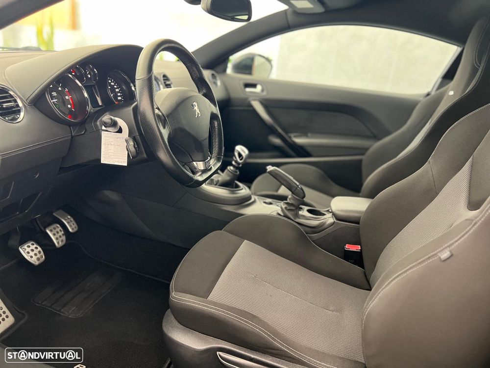 Peugeot RCZ 2.0 HDi FAP 160 GT-Line - 17