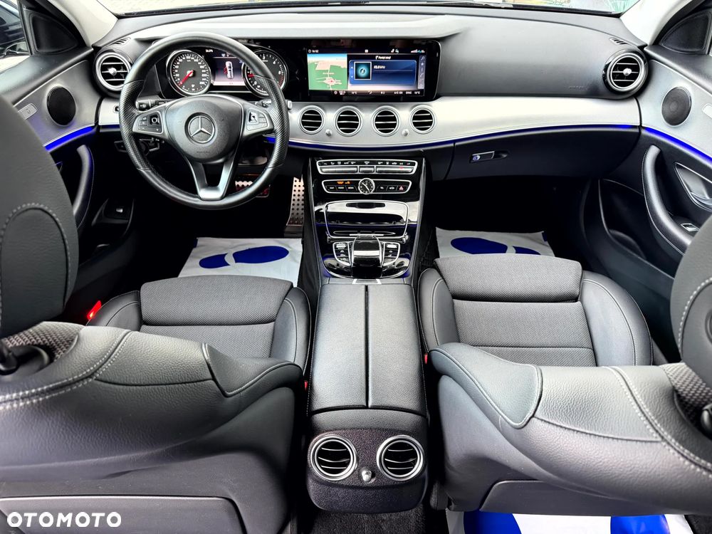 Mercedes-Benz Klasa E 220 d Business Edition 9G-TRONIC - 9