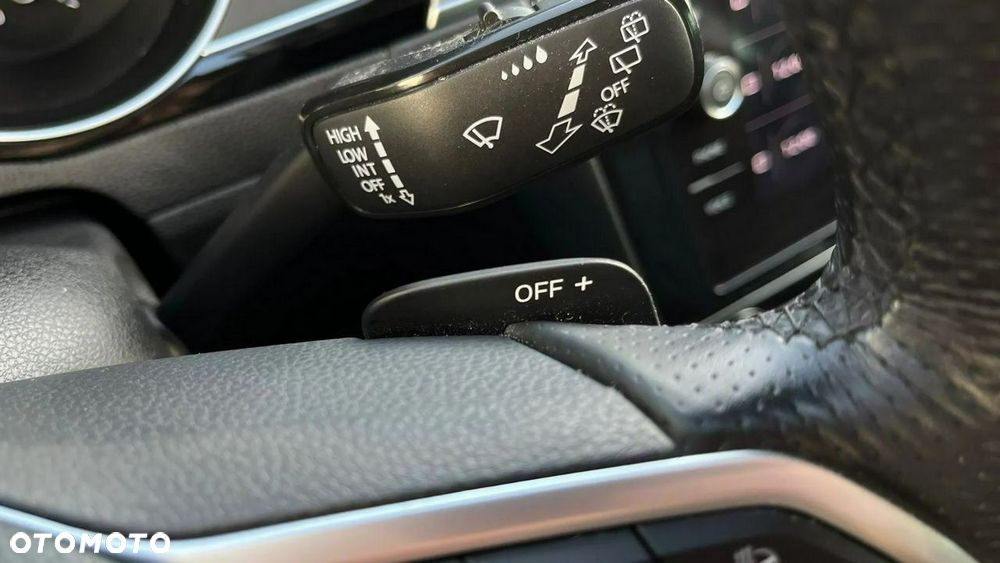 Volkswagen Passat - 28