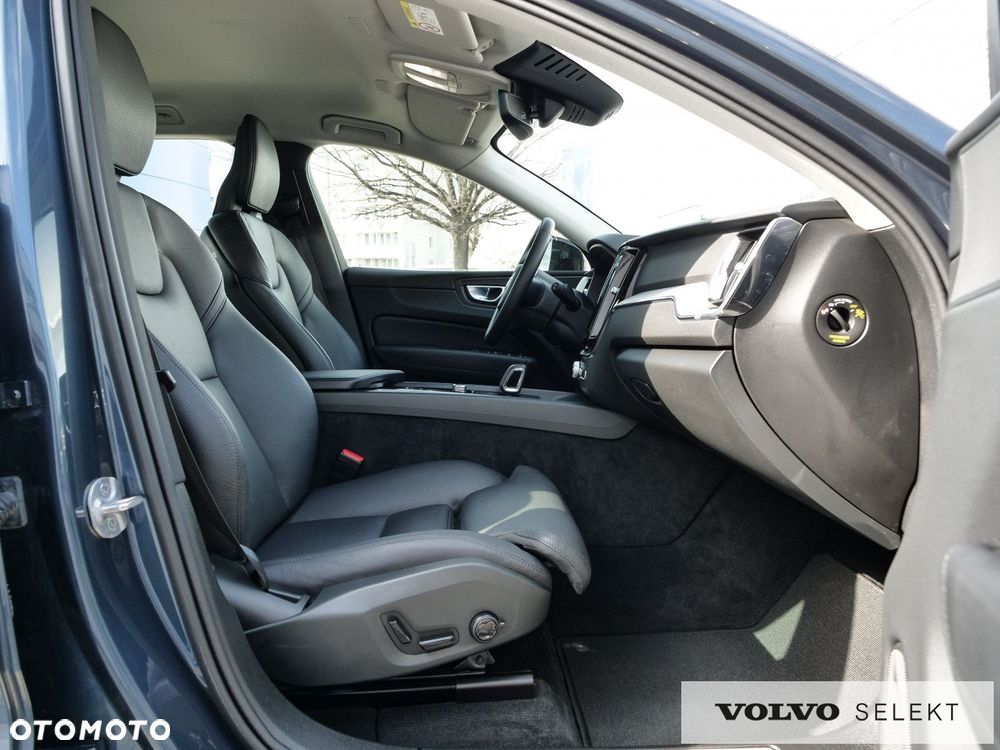 Volvo XC 60 - 30