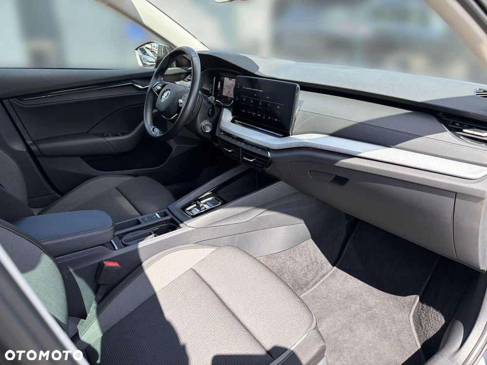 Skoda Octavia 2.0 TDI Ambition DSG - 34