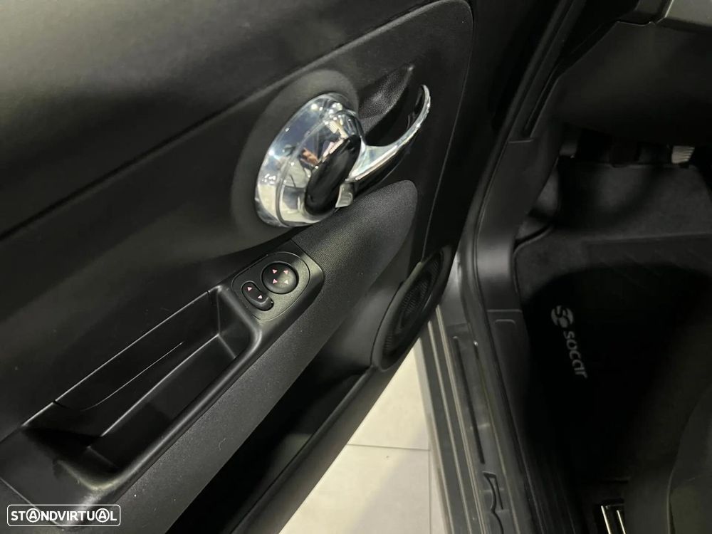 Fiat 500C 1.0 Hybrid - 31