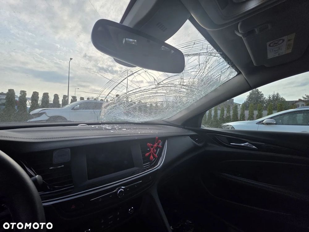 Opel Insignia 1.6 CDTI Ultimate S&S - 8