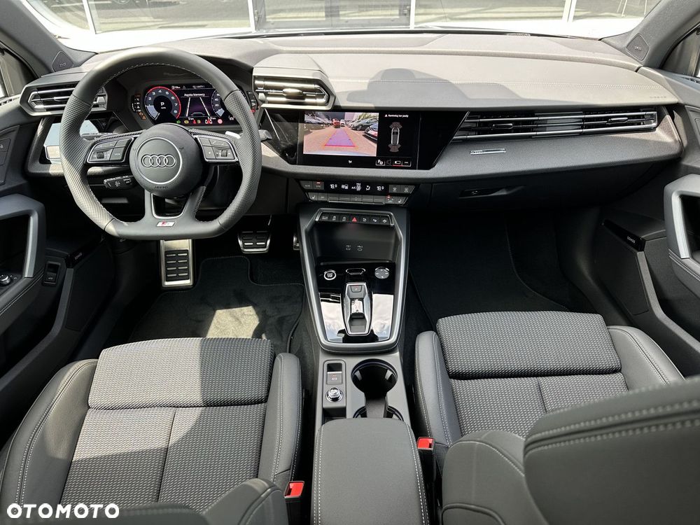 Audi A3 Sportback - 16