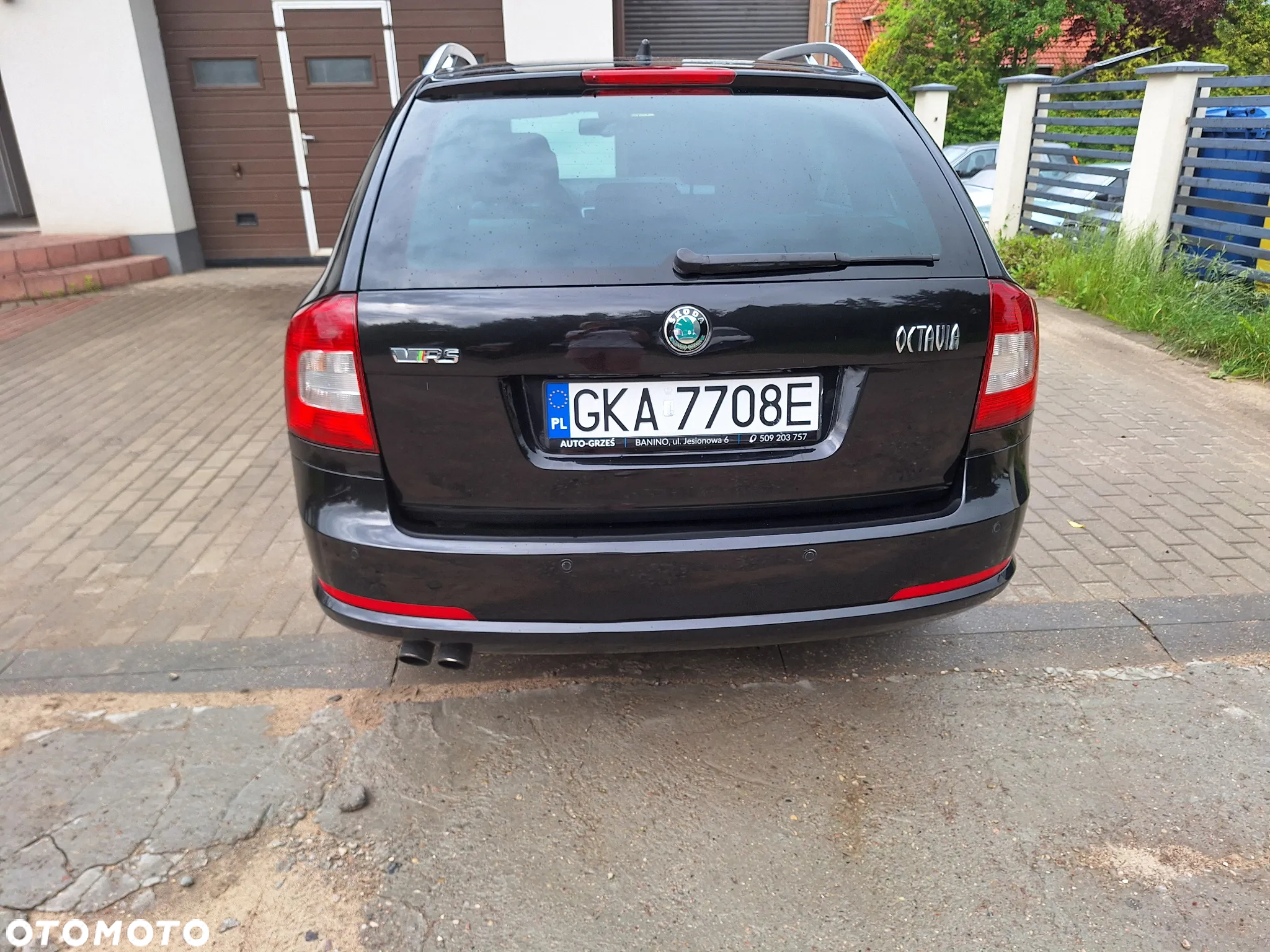 Skoda Octavia Combi 2.0 TDI CR DPF DSG RS - 7