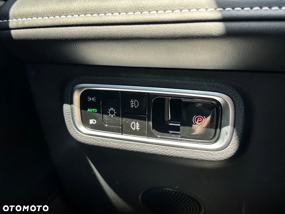 Omoda 5 1.6 T-GDI Premium DCT - 26