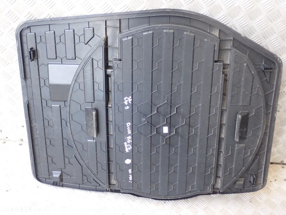 PODŁOGA / WKŁAD KOŁA AUDI A6 C7 KOMBI  4G9863547 / 4G9863547A - 2