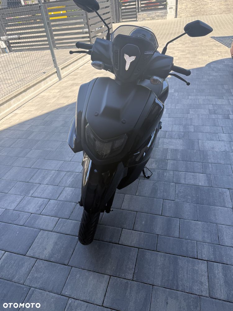 Yamaha ZR - 3
