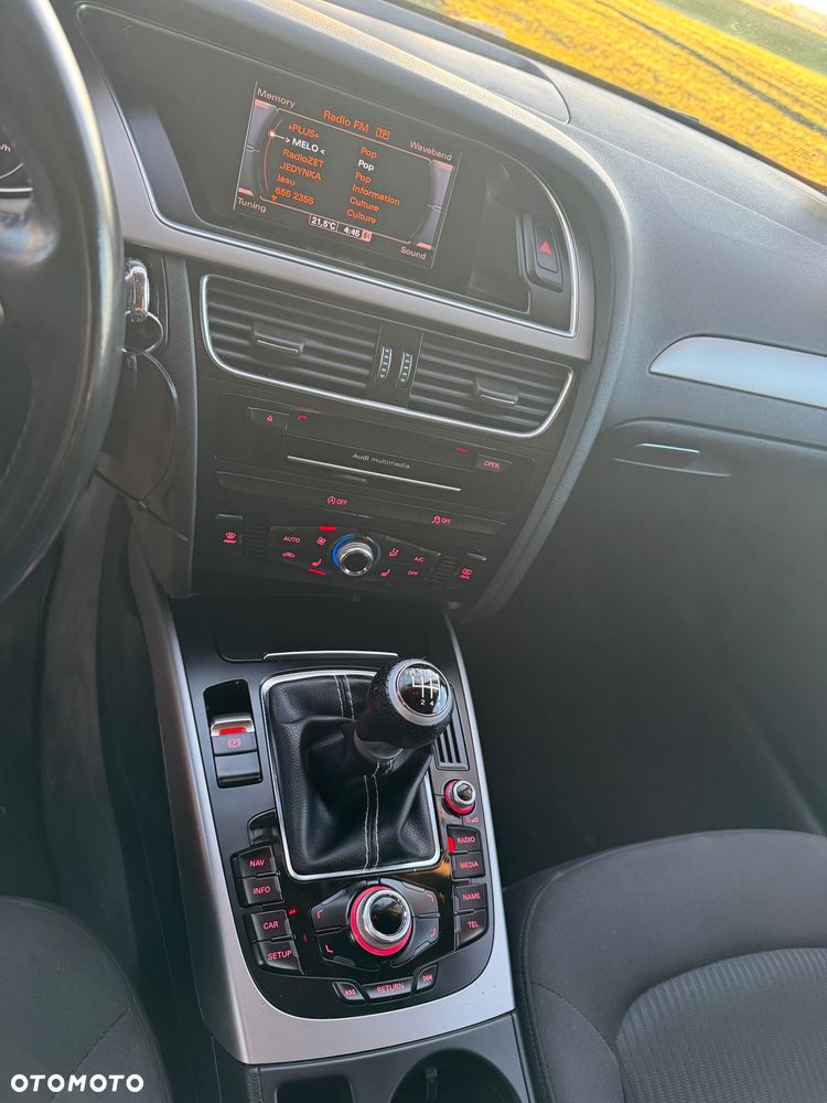 Audi A4 Avant 2.0 TDI ultra - 14