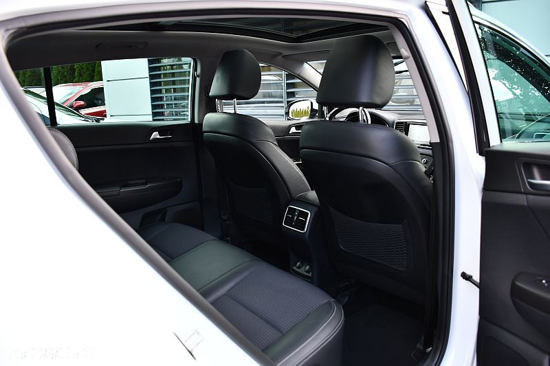 Kia Sportage 1.6 T-GDI GT Line 2WD - 22