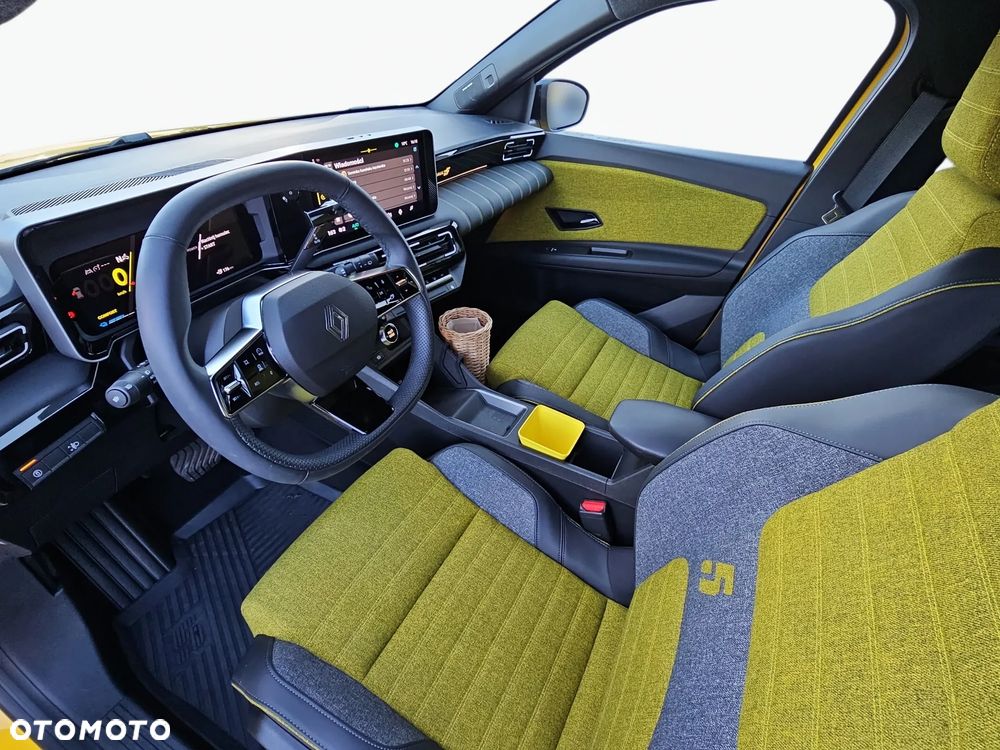 Renault 5 52kWh Comfort Range Iconic - 12