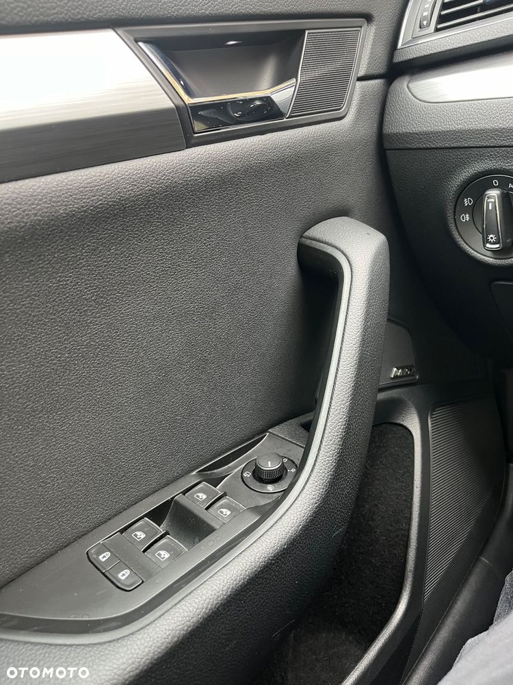 Skoda Superb 2.0 TSI 4x4 Style DSG - 19