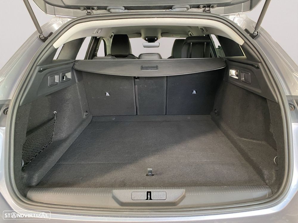 Peugeot 308 SW 1.2 Hybrid Allure e-DCS6 - 21