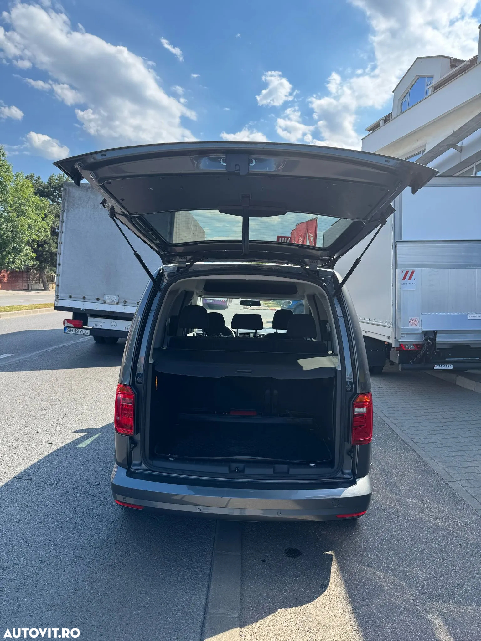 Volkswagen Caddy 1.4 TSI DSG - 13