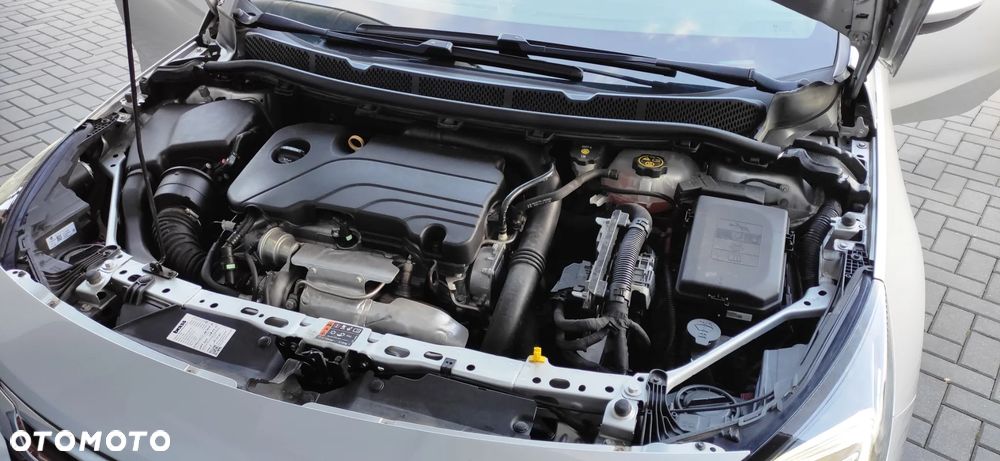 Opel Astra 1.4 T GPF Elite S&S - 27