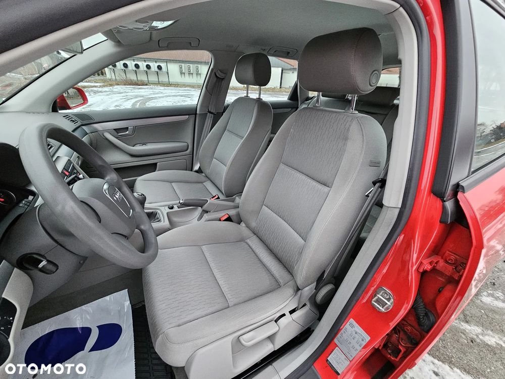 Audi A4 Avant 2.0 TDI - 18