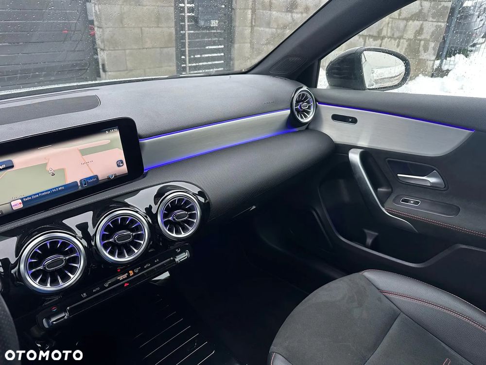 Mercedes-Benz Klasa A 180 d 8G-DCT AMG Line - 8