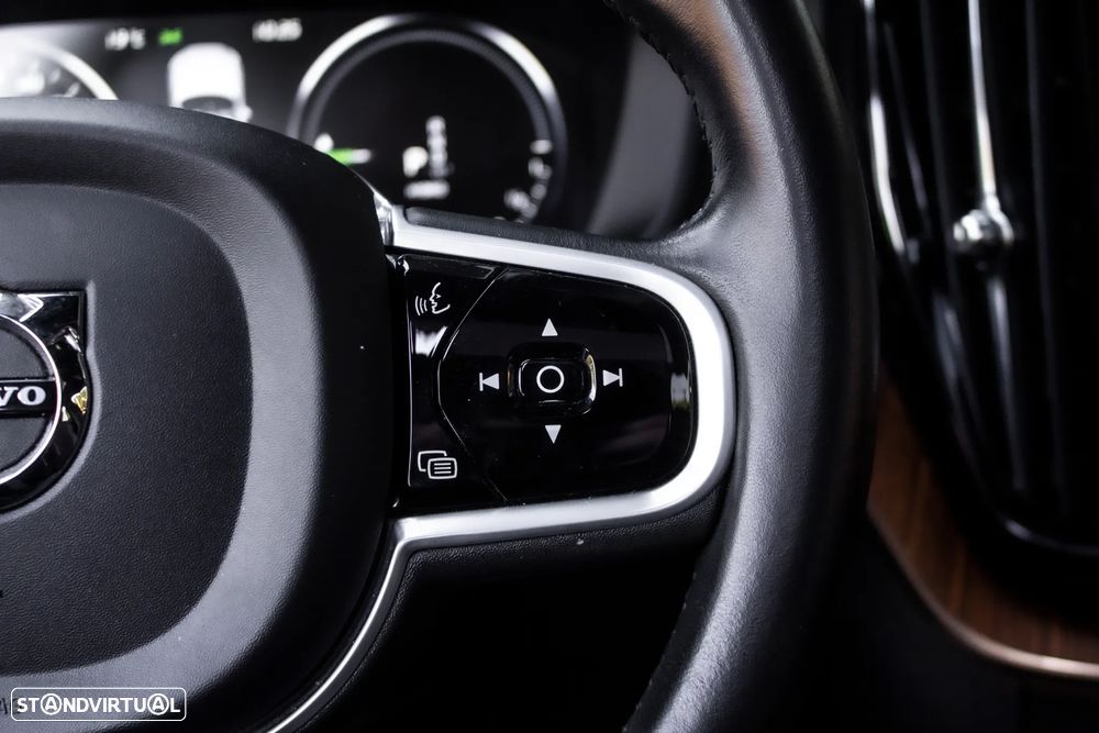 Volvo XC 60 2.0 T8 PHEV Inscription Expression AWD - 14