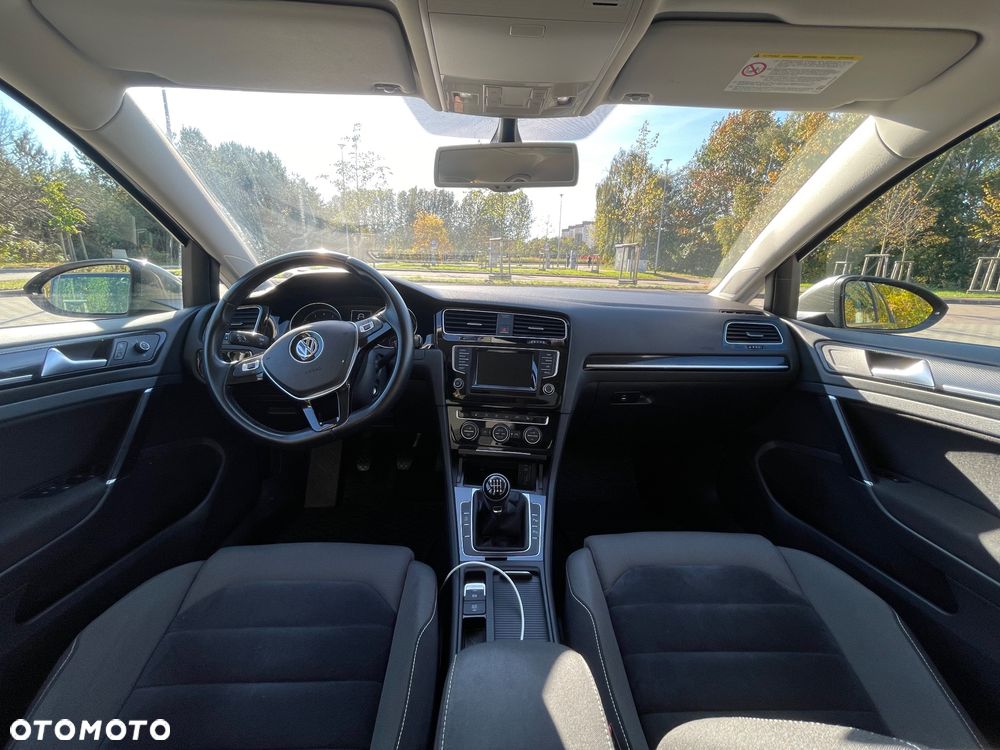 Volkswagen Golf 1.4 TSI BMT Highline - 10