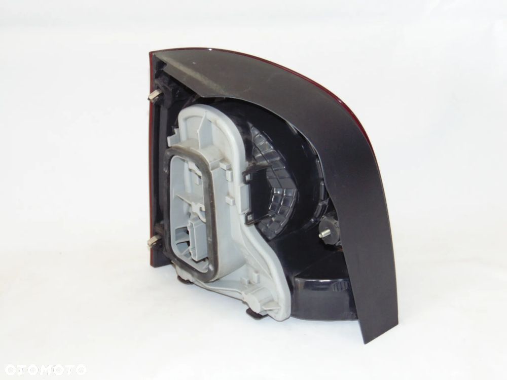 ORYGINAŁ lampa tylna tył prawa VW Volkswagen Polo 4 IV FL lift 05-09r - 4