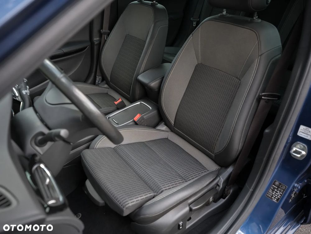 Opel Astra 1.5 D Start/Stop Automatik Business Elegance - 26