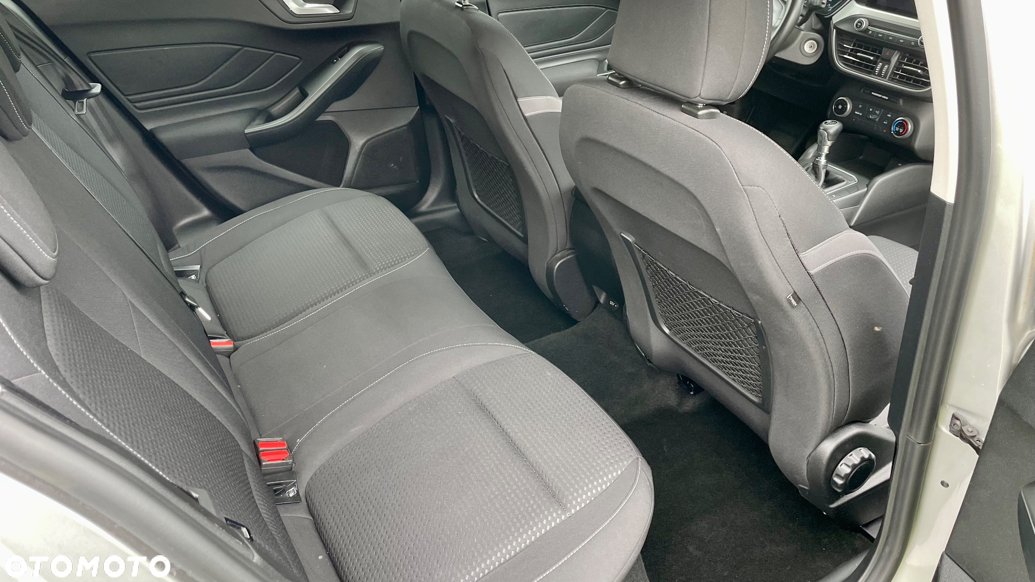 Ford Focus 1.5 EcoBlue Start-Stopp-System ACTIVE STYLE - 6