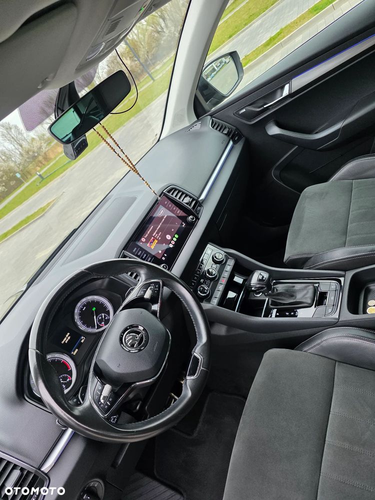 Skoda Karoq 2.0 TDI SCR 4x4 DSG Ambition - 33