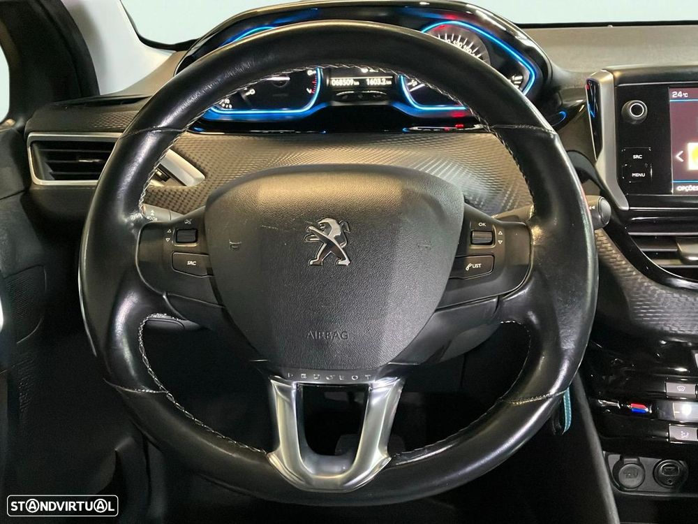 Peugeot 2008 - 10