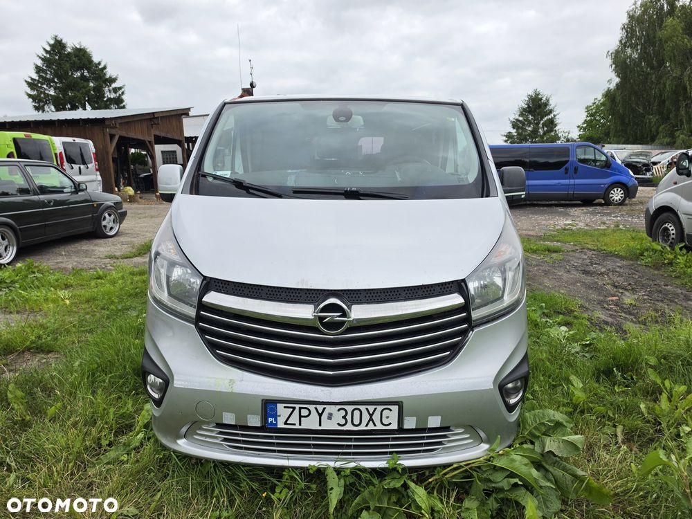 Opel Vivaro - 1