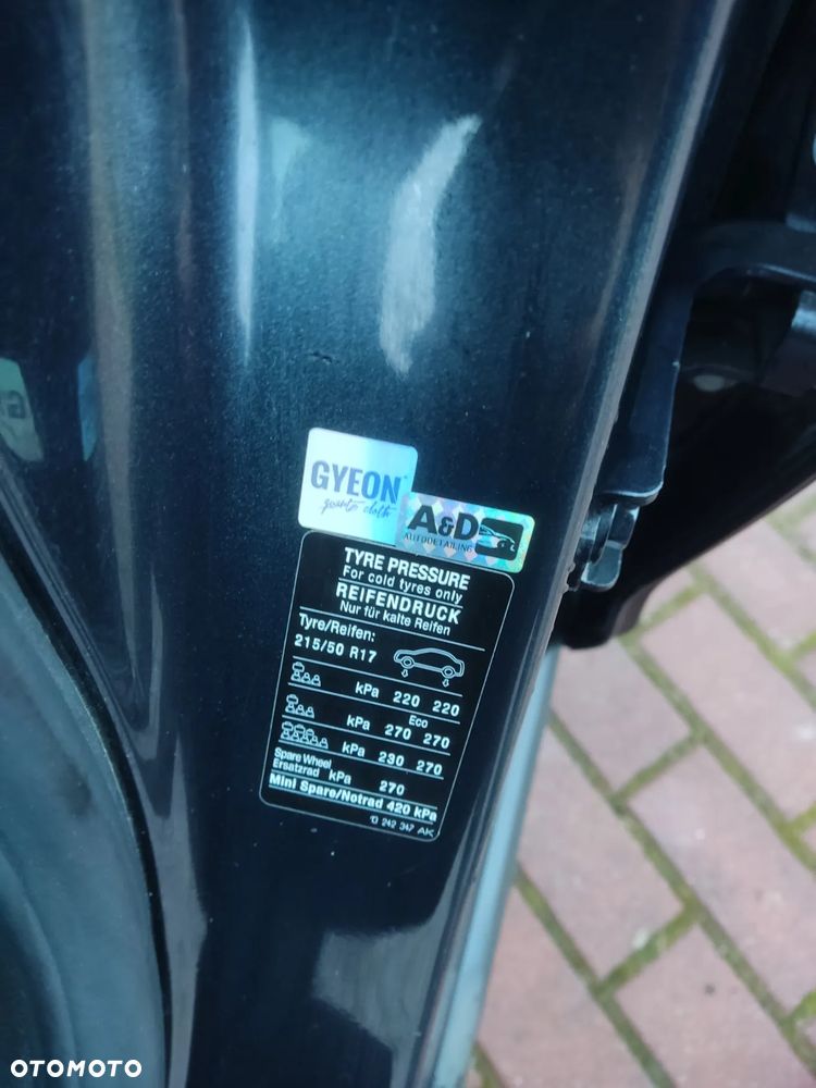 Opel Astra 1.4 Turbo 150 Jahre - 14