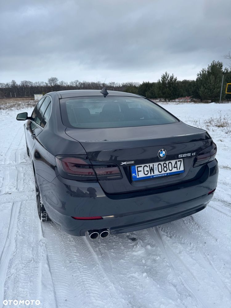 BMW Seria 5 525d xDrive Modern Line - 20