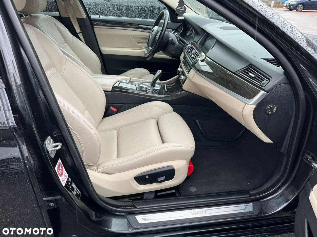 BMW Seria 5 525d xDrive Luxury Line - 8