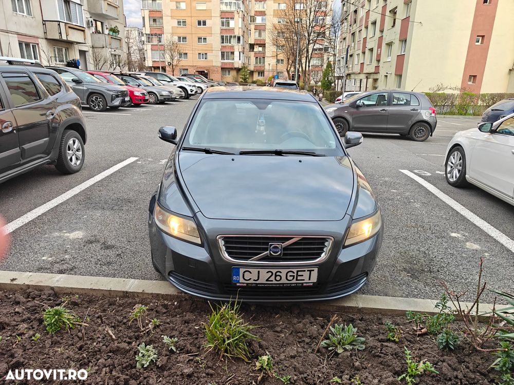Volvo S40 2.0 D Momentum - 1